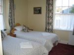 Overstream Hotel 